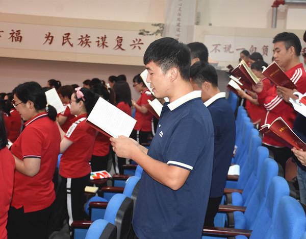 陶瓷墨水灌装机 1000L吨桶跟踪式灌装机